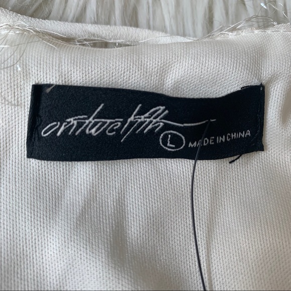 Boutique Strappy Ivory Eyelash Tank Top - Picture 5 of 9